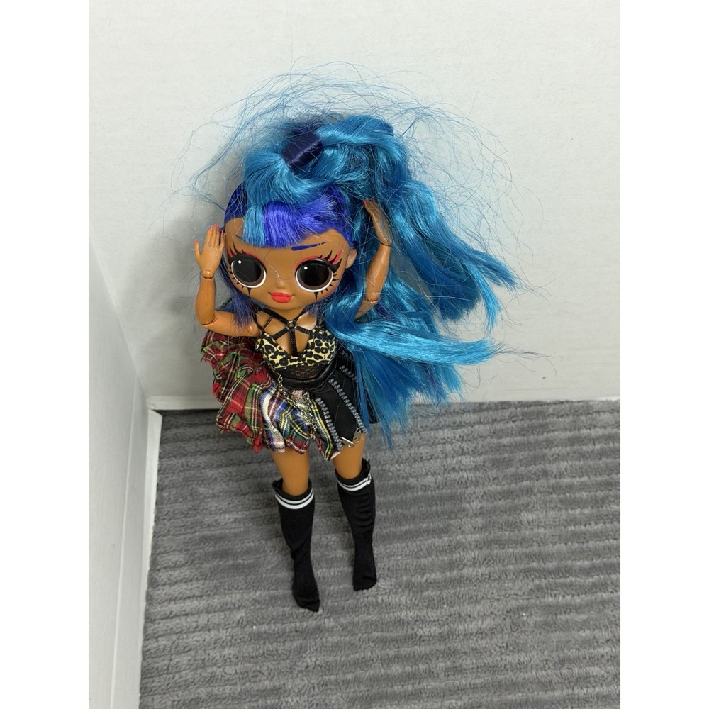 LOL Surprise! OMG Remix Punk Grrrl Fashion Doll Guitar Rock Star Band MGA